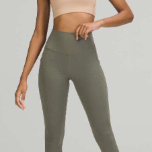 Lululemon Like a cloud bra - Picture 2 of 4